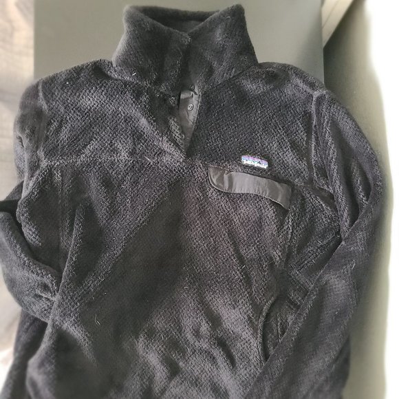 Black Patagonia Fleece - Picture 1 of 3